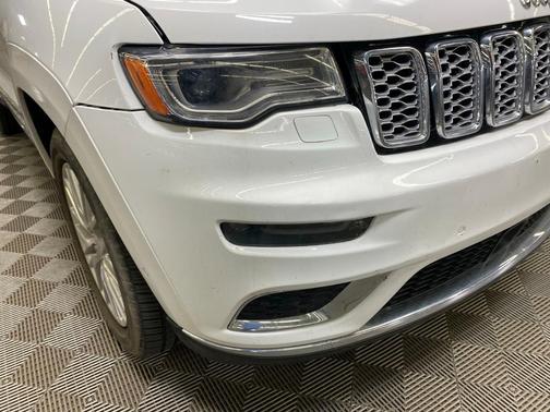 2017 Jeep Grand Cherokee Summit