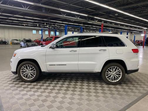 2017 Jeep Grand Cherokee Summit