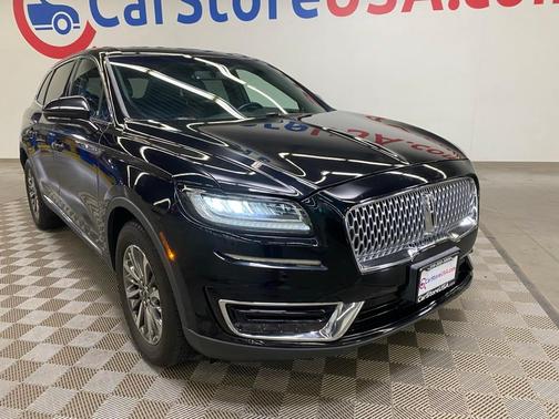 2019 Lincoln Nautilus Select