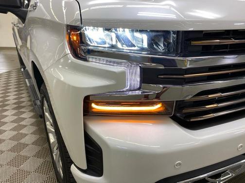 2022 Chevrolet Silverado 1500 Limited High Country