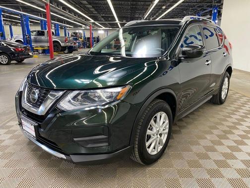 2020 Nissan Rogue SV