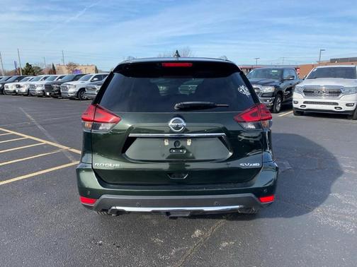 2020 Nissan Rogue SV