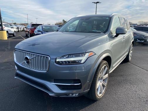 2019 Volvo XC90 T6 Inscription