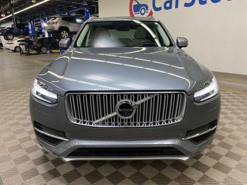2019 Volvo XC90 T6 Inscription