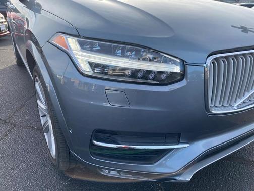 2019 Volvo XC90 T6 Inscription