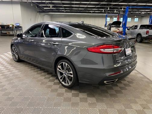2020 Ford Fusion Titanium