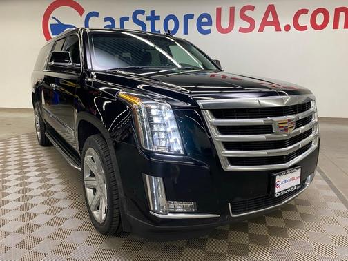 2017 Cadillac Escalade ESV Luxury