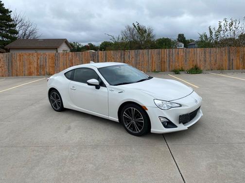 2015 Scion FR-S 