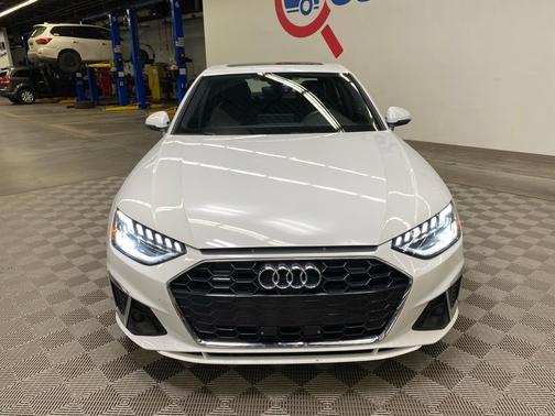 2023 Audi A4 45 S line Premium Plus