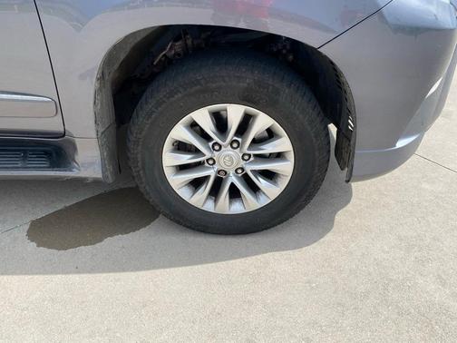 2017 Lexus GX 460 Base