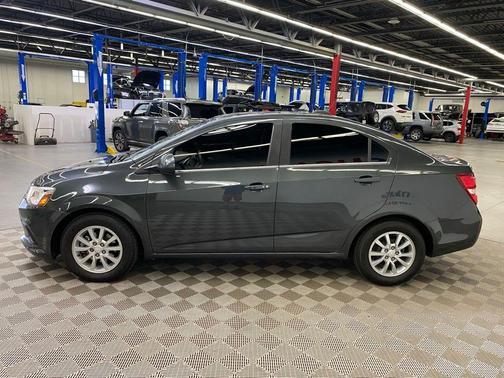 Nightfall Gray Metallic 2020 Chevrolet Sonic LT