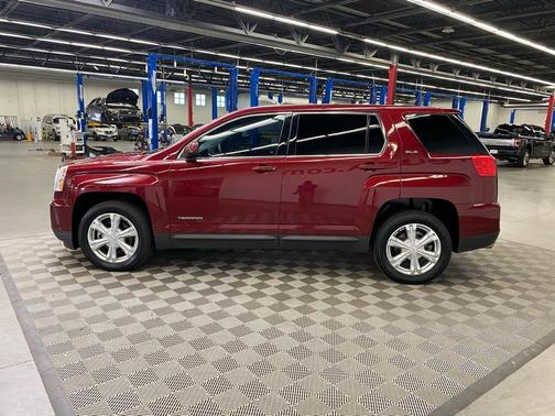 2017 GMC Terrain SLE-1