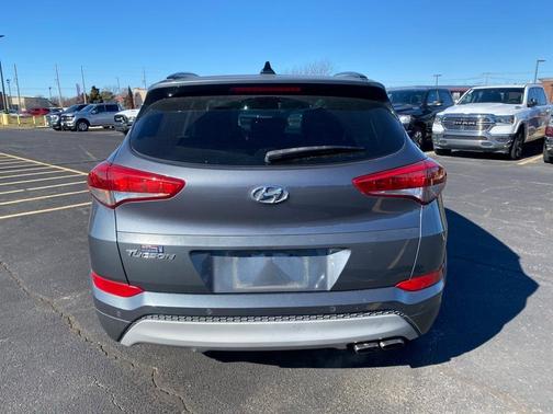 2018 Hyundai TUCSON Value