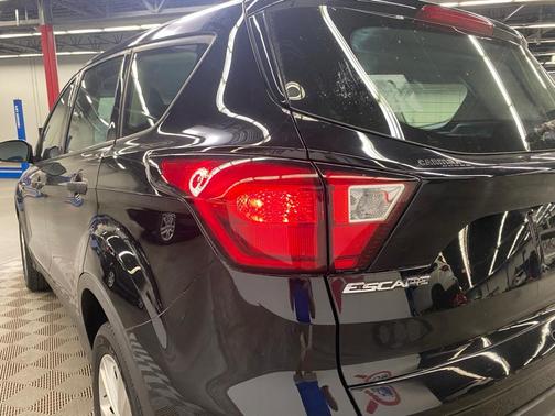 2019 Ford Escape S