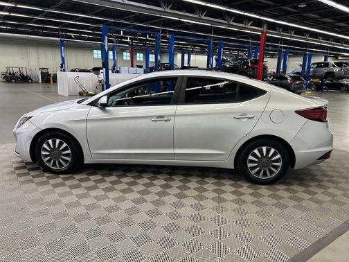 Symphony Silver 2019 Hyundai ELANTRA SE