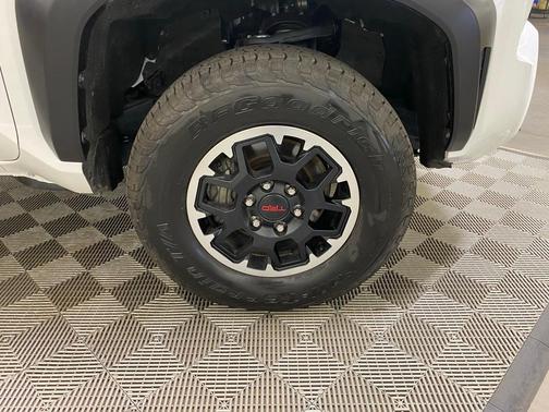 2025 Toyota Tacoma 