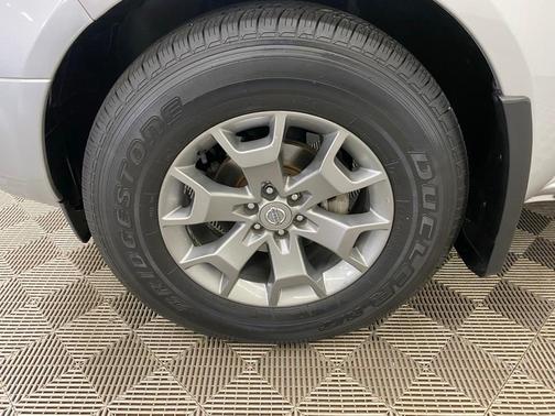 2020 Nissan Frontier SV