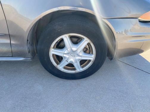 2002 Oldsmobile Alero GL1