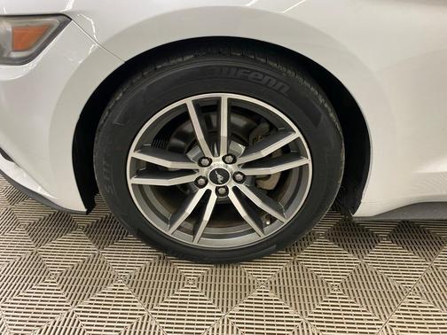 2015 Ford Mustang EcoBoost Premium