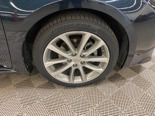 2015 Toyota Avalon Limited