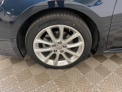 2015 Toyota Avalon Limited