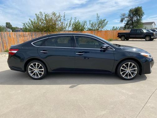 2015 Toyota Avalon Limited