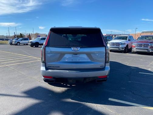 2021 Cadillac Escalade ESV Sport Platinum