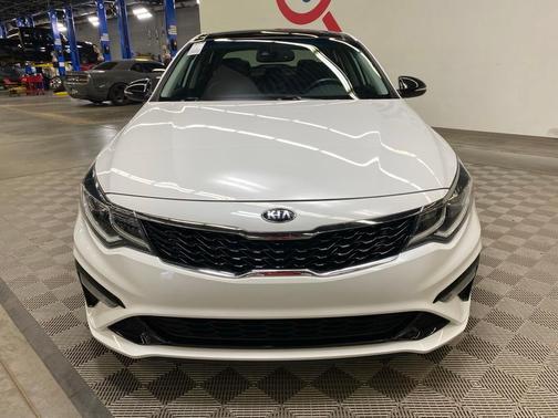 2020 Kia Optima SE