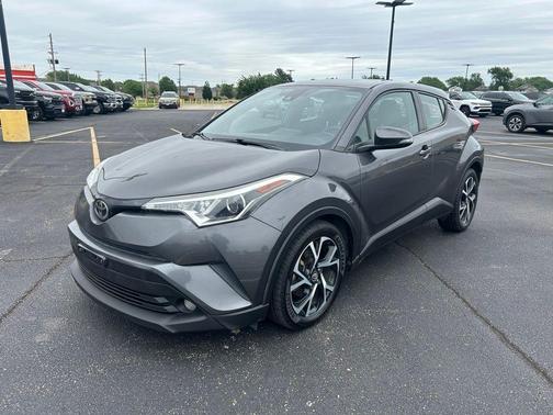 Magnetic Gray Metallic 2018 Toyota C-HR XLE Premium