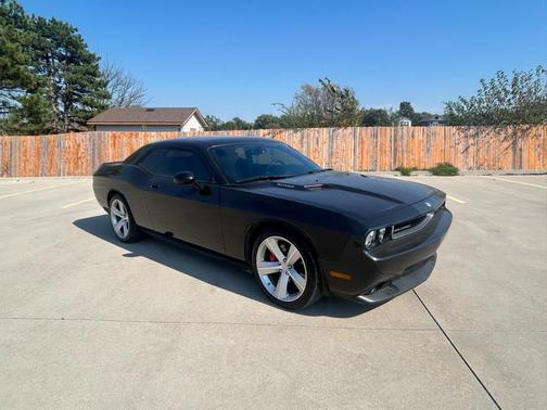 2010 Dodge Challenger SRT8