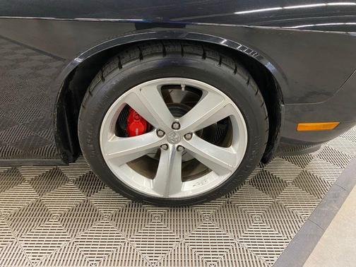 2010 Dodge Challenger SRT8