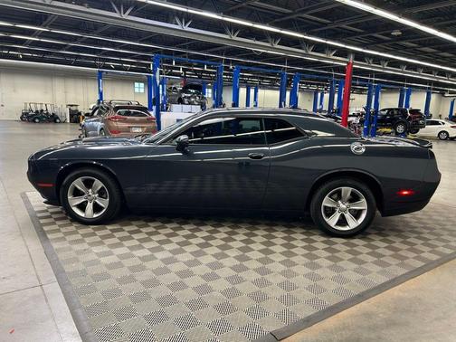 Maximum Steel Metallic 2018 Dodge Challenger SXT