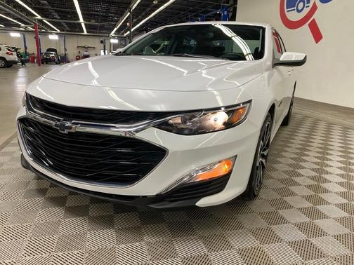 2023 Chevrolet Malibu RS