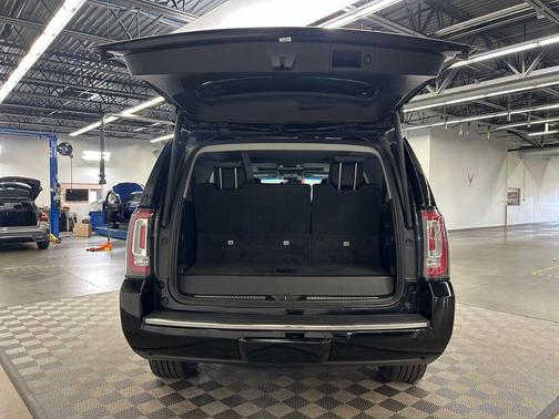 Onyx Black 2019 GMC Yukon Denali