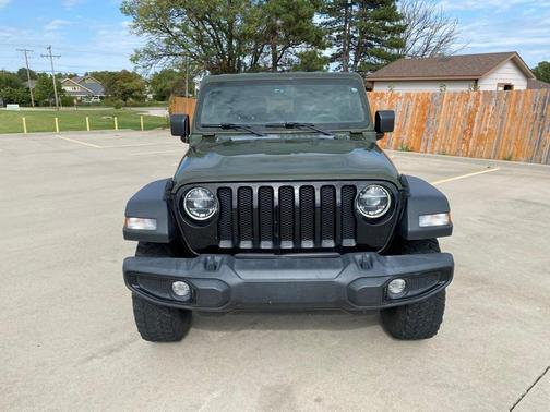 2021 Jeep Wrangler Sport