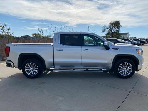 2022 GMC Sierra 1500 Limited SLT