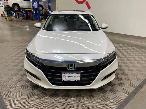 2019 Honda Accord Touring 2.0T