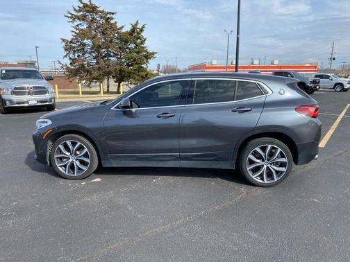 2021 BMW X2 sDrive28i