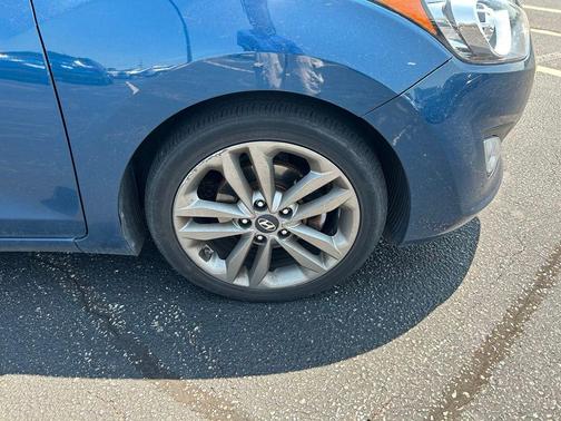 Windy Sea Blue 2016 Hyundai Elantra GT Base