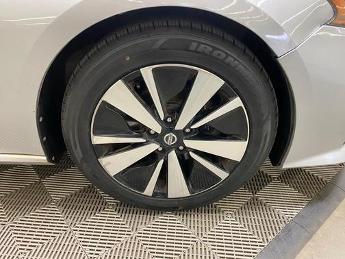 2020 Nissan Altima 2.5 SL