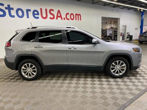 2019 Jeep Cherokee Latitude