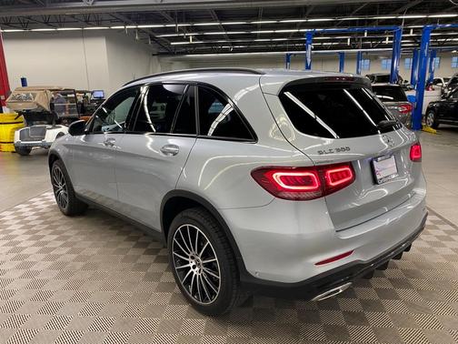 2021 Mercedes-Benz GLC 300 Base 4MATIC