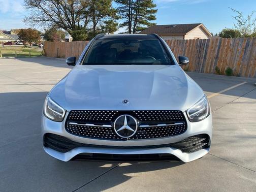 2021 Mercedes-Benz GLC 300 Base 4MATIC