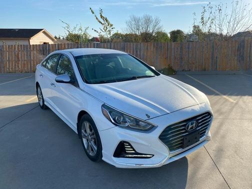 2018 Hyundai SONATA SEL