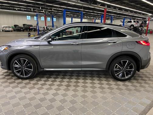 2023 INFINITI QX55 LUXE