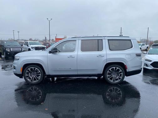 2023 Jeep Grand Wagoneer Series III