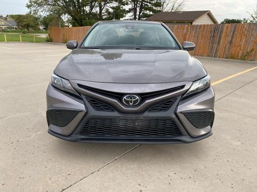 2024 Toyota Camry SE Nightshade