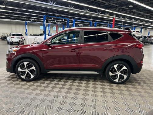 Ruby Wine 2017 Hyundai TUCSON Sport