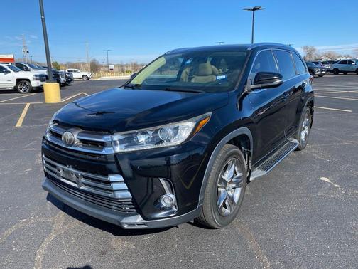 2019 Toyota Highlander 
