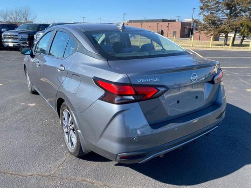 2020 Nissan Versa 1.6 SV